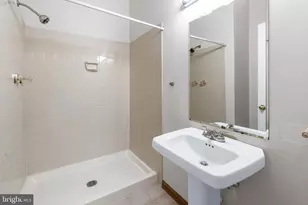 20901 Merle Dr, Gaithersburg, MD 20882 - Photo 17