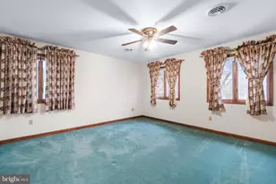 20901 Merle Dr, Gaithersburg, MD 20882 - Photo 33