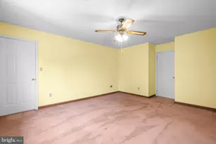 20901 Merle Dr, Gaithersburg, MD 20882 - Photo 29