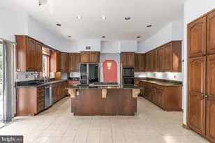 20901 Merle Dr, Gaithersburg, MD 20882 - Photo 9