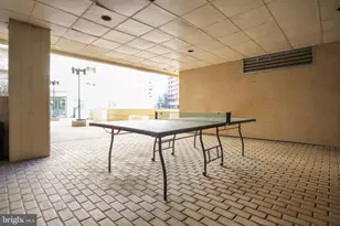 4601 N Park Ave, Chevy Chase, MD 20815 - Photo 29