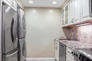 4601 N Park Ave, Chevy Chase, MD 20815 - Photo 23