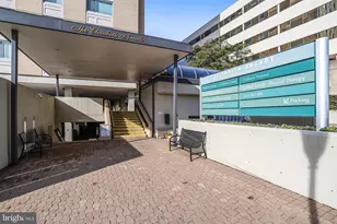 4601 N Park Ave, Chevy Chase, MD 20815 - Photo 69