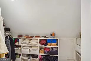 6904 Old Gate Ln, North Bethesda, MD 20852 - Photo 33