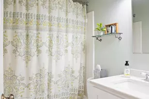 6904 Old Gate Ln, North Bethesda, MD 20852 - Photo 53