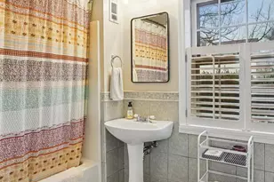 6904 Old Gate Ln, North Bethesda, MD 20852 - Photo 25