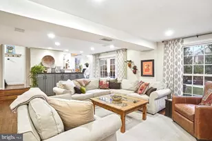 6904 Old Gate Ln, North Bethesda, MD 20852 - Photo 19