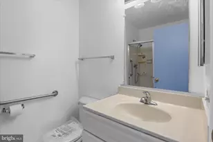 15300 Pine Orchard Dr, Silver Spring, MD 20906 - Photo 21