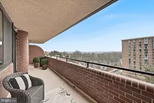 4550 N Park Ave, Chevy Chase, MD 20815 - Photo 5