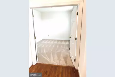 16402 Upbrook Court, Rockville, MD 20853 - Photo 3