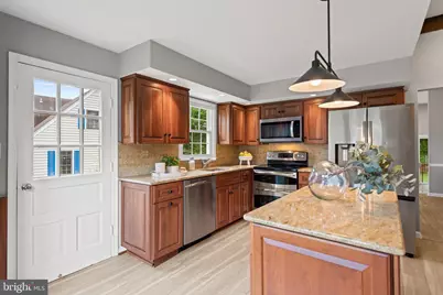 10028 Dellcastle, Gaithersburg, MD 20886 - Photo 13