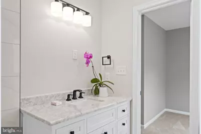 10028 Dellcastle, Gaithersburg, MD 20886 - Photo 25