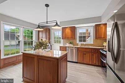 10028 Dellcastle, Gaithersburg, MD 20886 - Photo 11