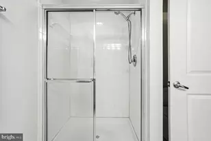 7915 Eastern Ave, Silver Spring, MD 20910 - Photo 21