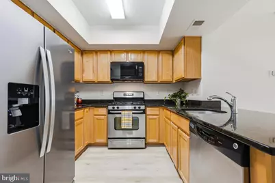 7915 Eastern Avenue #1208, Silver Spring, MD 20910 - Photo 7