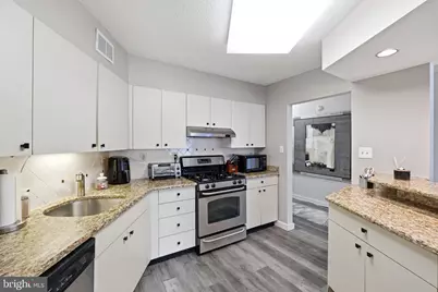 5225 Pooks Hill Road #1401N, Bethesda, MD 20814 - Photo 3