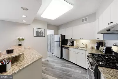 5225 Pooks Hill Road #1401N, Bethesda, MD 20814 - Photo 9