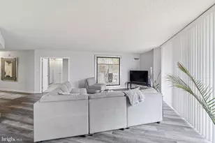 5225 Pooks Hill Rd, Bethesda, MD 20814 - Photo 7