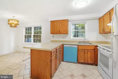 13221 Black Walnut Court, Silver Spring, MD 20906 - Photo 11