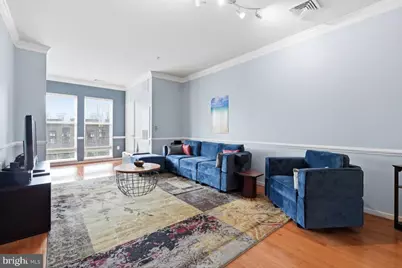 8045 Newell Street #423, Silver Spring, MD 20910 - Photo 5