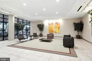 8045 Newell St, Silver Spring, MD 20910 - Photo 3