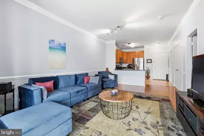 8045 Newell Street #423, Silver Spring, MD 20910 - Photo 5