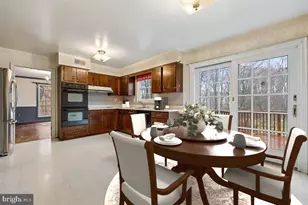 13724 Bridgewater Dr, Silver Spring, MD 20904 - Photo 27