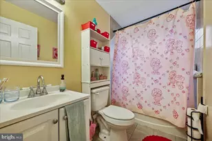 14418 Bel Pre Dr, Silver Spring, MD 20906 - Photo 13