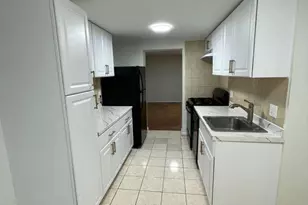 11158 Oak Leaf Dr, Silver Spring, MD 20901 - Photo 5