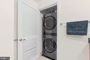 6820 Wisconsin Ave, Bethesda, MD 20815 - Photo 11