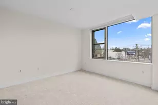 6820 Wisconsin Ave, Bethesda, MD 20815 - Photo 9