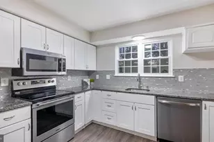 12913 Pickering Dr, Germantown, MD 20874 - Photo 11