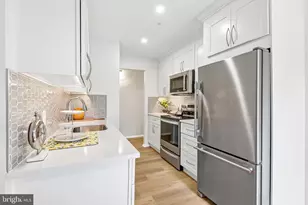 18503 Sweet Autumn Dr, Gaithersburg, MD 20879 - Photo 15