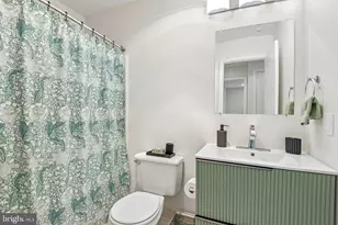 18503 Sweet Autumn Dr, Gaithersburg, MD 20879 - Photo 17