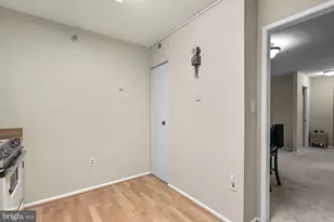 15101 Interlachen Dr, Silver Spring, MD 20906 - Photo 9