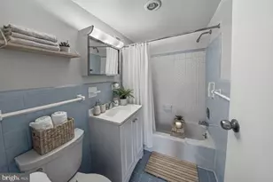 10401 Grosvenor, North Bethesda, MD 20852 - Photo 9