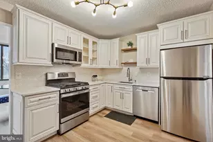 5225 Pooks Hill Rd, Bethesda, MD 20814 - Photo 11