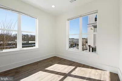 11300 Emerald Park Road, Potomac, MD 20854 - Photo 23