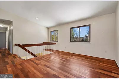 14920 Chestnut Ridge Court, North Potomac, MD 20878 - Photo 5