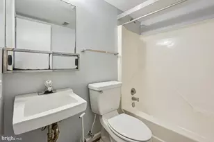 14920 Chestnut Ridge Ct, North Potomac, MD 20878 - Photo 25