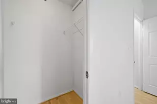 4801 Fairmont Ave, Bethesda, MD 20814 - Photo 21