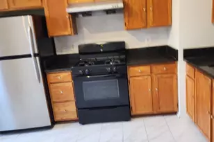 21227 Delevan Way, Germantown, MD 20876 - Photo 17