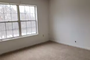 21227 Delevan Way, Germantown, MD 20876 - Photo 13