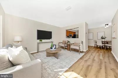 19742 Teakwood Circle #52, Germantown, MD 20874 - Photo 5