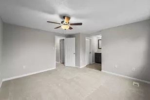 10110 Shelldrake Cir, Damascus, MD 20872 - Photo 15