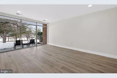 18611 Walkers Choice Road #18611, Gaithersburg, MD 20886 - Photo 5