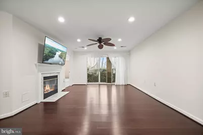 15306 Diamond Cove Terrace #APT I, Rockville, MD 20850 - Photo 11