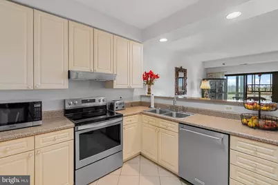 3005 S Leisure World Boulevard #702, Silver Spring, MD 20906 - Photo 7