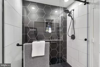 8412 Burchap Drive, Montgomery Village, MD 20886 - Photo 27