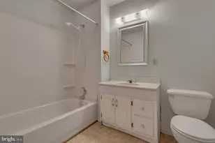 10603 Hunters Chase Ln, Damascus, MD 20872 - Photo 39